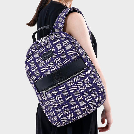 Geometrik Çizgili desenli 13-14 inç kadın  laptop sırt çantası – su geçirmez model

BloominBag geri dönüştürülmüş dokulu kumaş laptop sırt çantası – şehir stili

Kadılar için ergonomik laptop çantası – mor - beyazsırt çantası

Minimal tasarımlı laptop sırt çantası – 13-14inç uyumlu